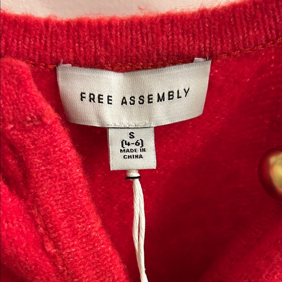 Free Assembly Cardigan - Picture 2 of 6